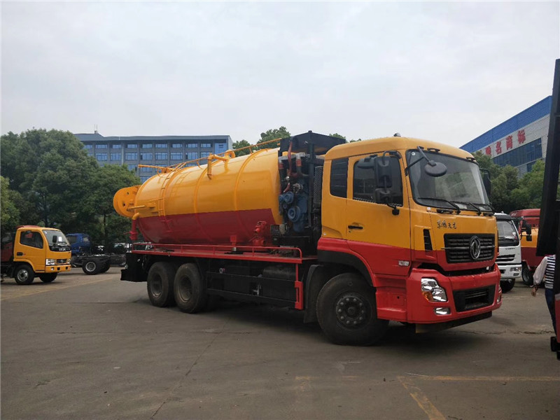 東風(fēng)國六大多利卡清洗吸污車吸污罐帶舉升，采用6mm優(yōu)質(zhì)碳鋼板