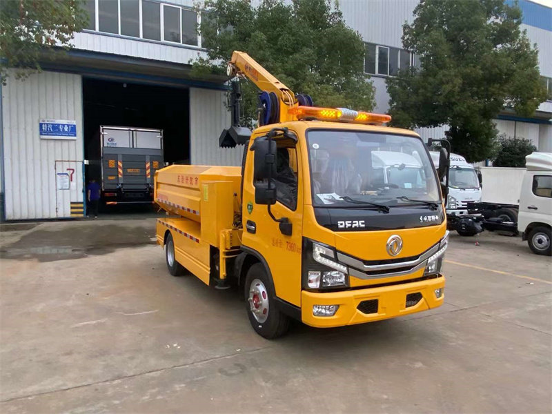 抓斗式清淤車全方位展示圖，城市工況企業(yè)清理窨井沉淀物的理想設(shè)備