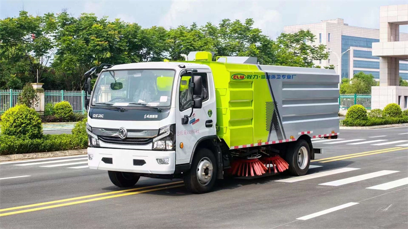 國六東風(fēng)?多大?利?掃卡?路車