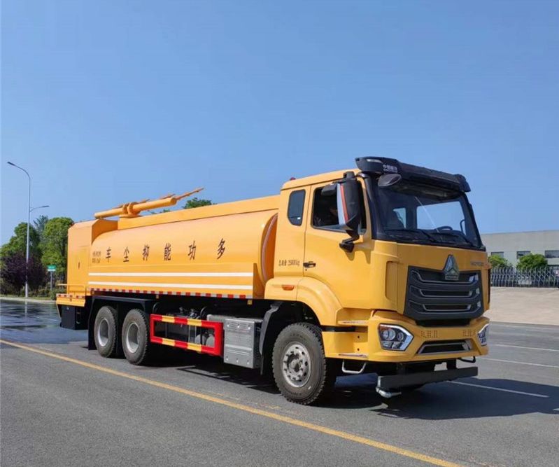 重汽豪沃80米爆破抑塵車(chē)
